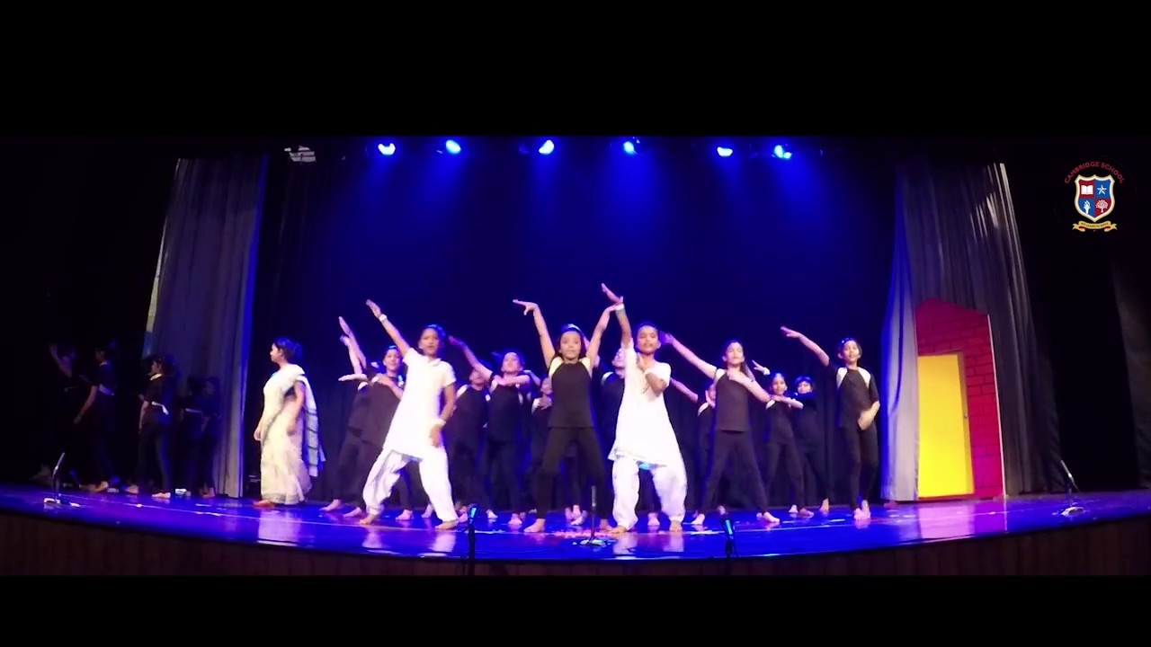 Luka Chuppi | Independence Day | Cambridge School , NFC.. Choreographer- Sumit samanta