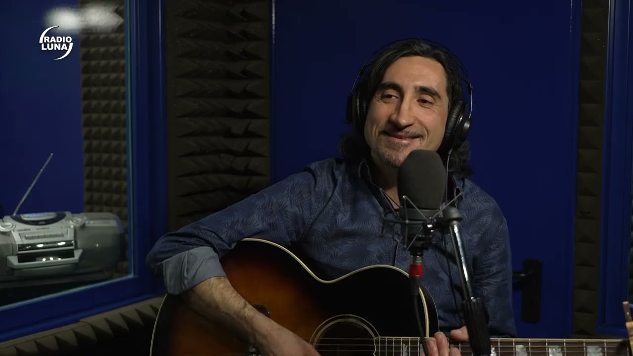 Luigi Farinaccio, Cantautore, Luna Podcast