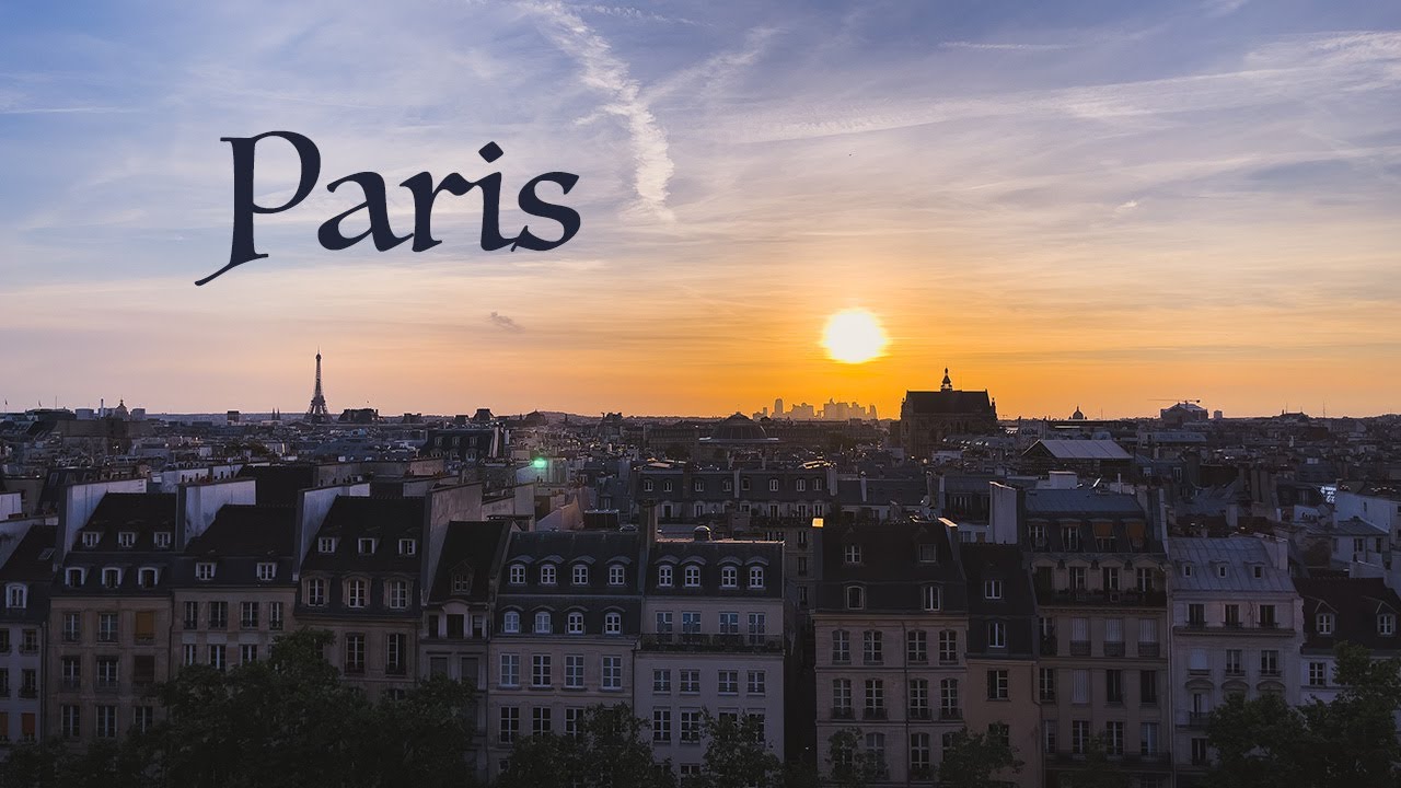 Facciamo i classici turisti italiani a Parigi