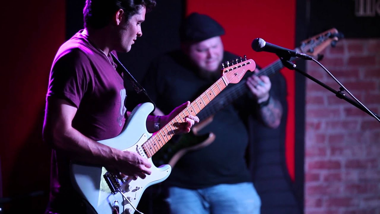 Mark Lettieri Trio: 