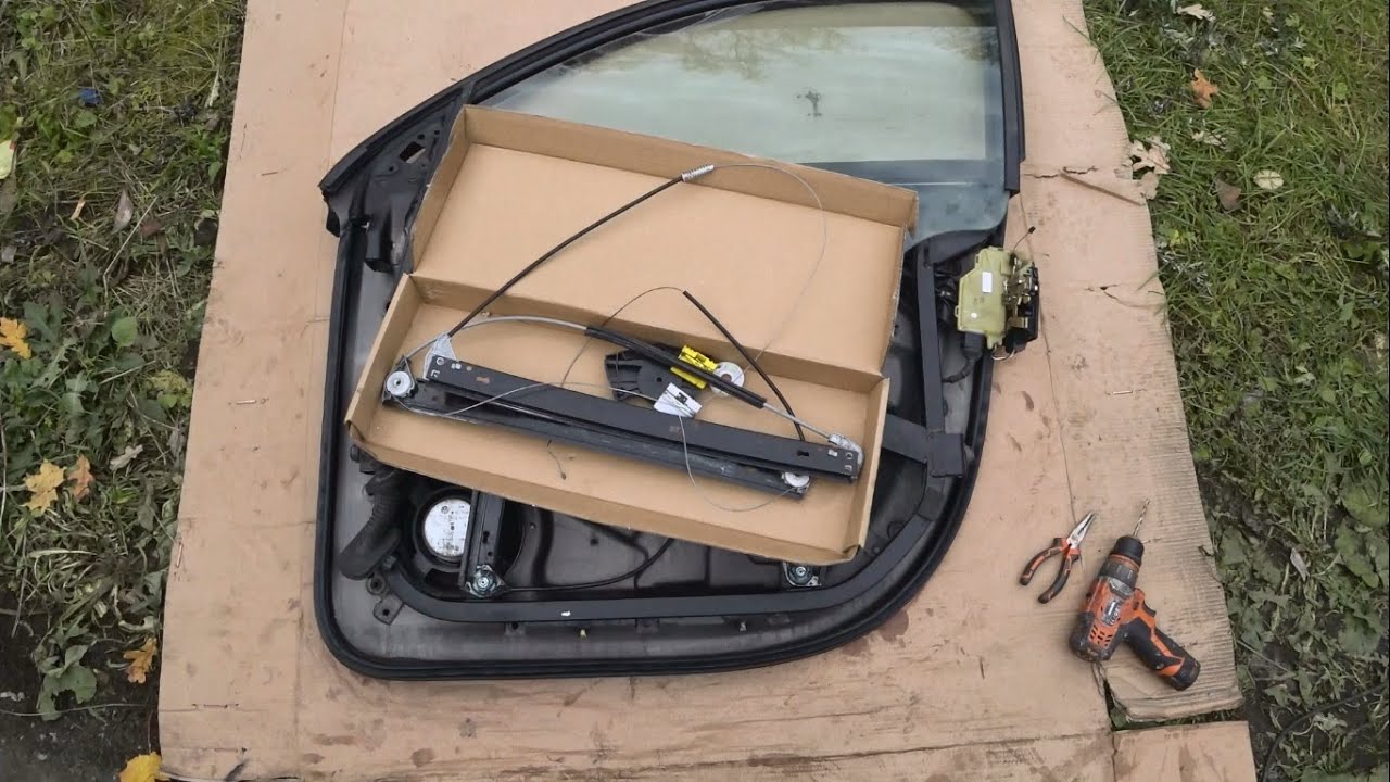 Как заменить стеклоподъёмник Porsche Cayenne [Порше Кайен] & VW Touareg [Туарег]?