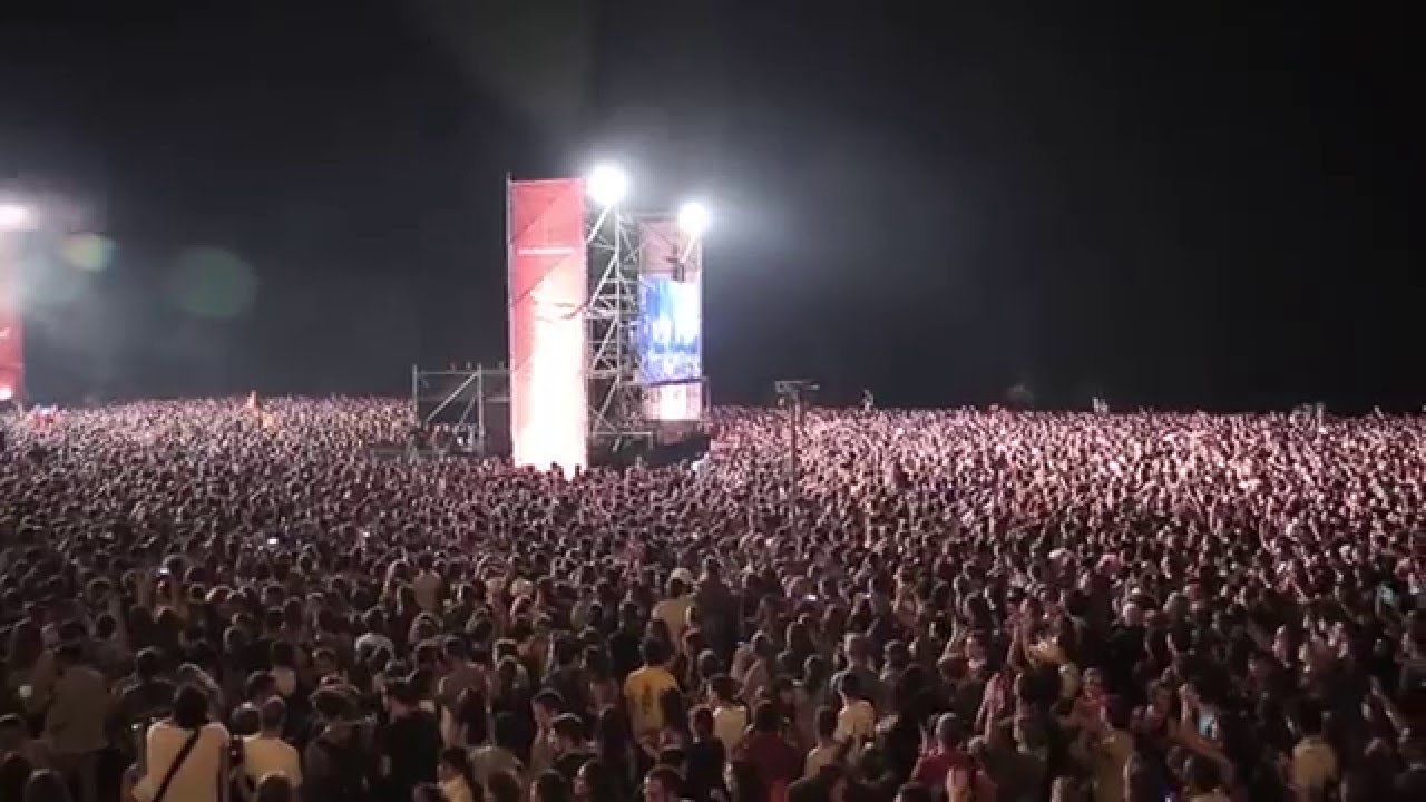 Txarango - La vuelta al mundo (La Mercè 2014)