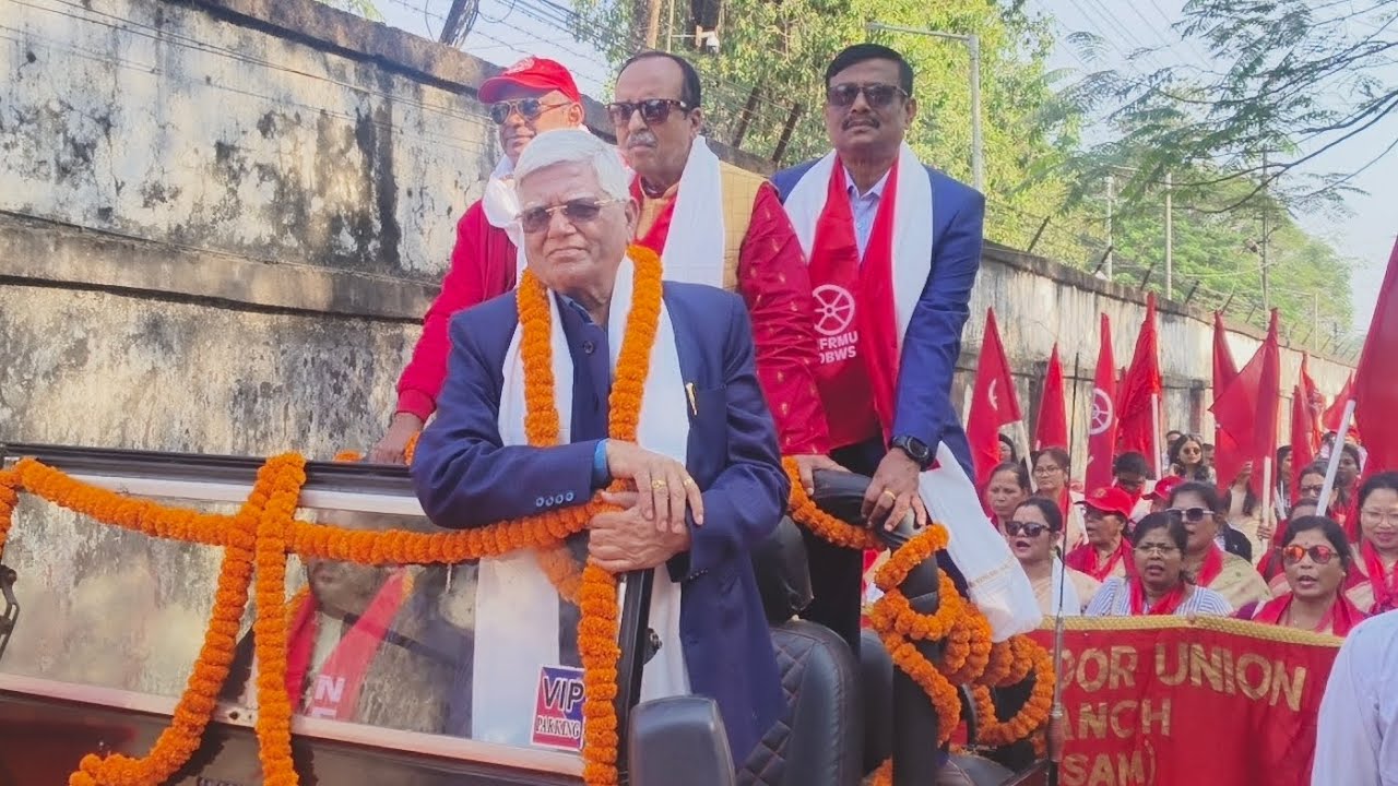 On the occasion of the 7th Zonal Youth Convention of NFRMU, a grand procession took place. 