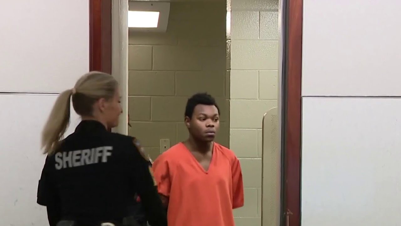Harris County judge sets $3M bond for student accused of killing classmate at Baytown high school