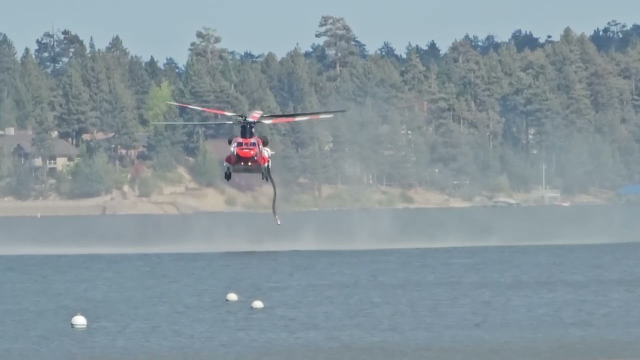 Line Fire day 14. 2 Coulson CH-47s dipping in Big Bear Lake Thurs Sept 19 2024