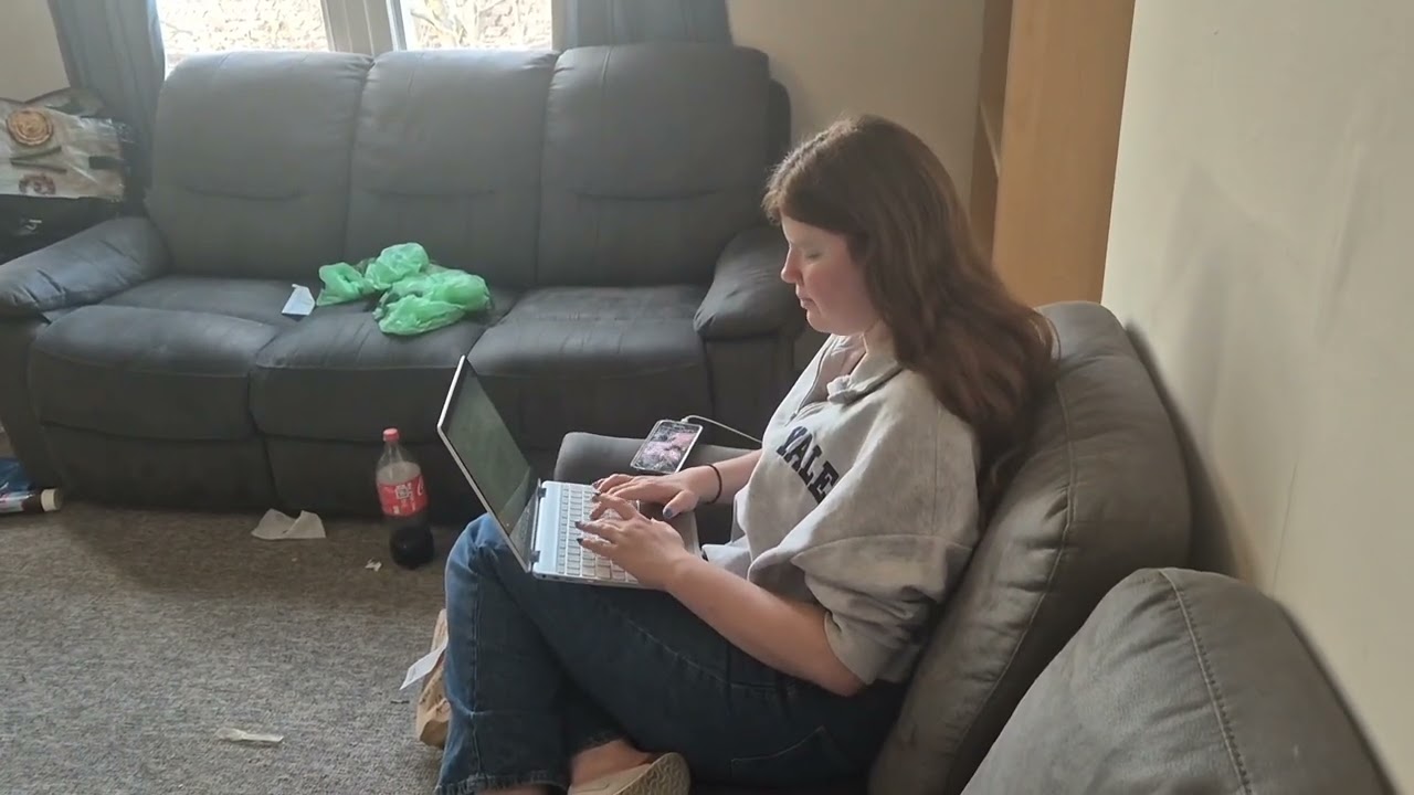 Day in the life of a university student - nonfiction filmmaking