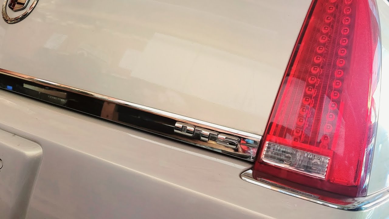 2006 Cadillac DTS: What's behind the fender liners?
