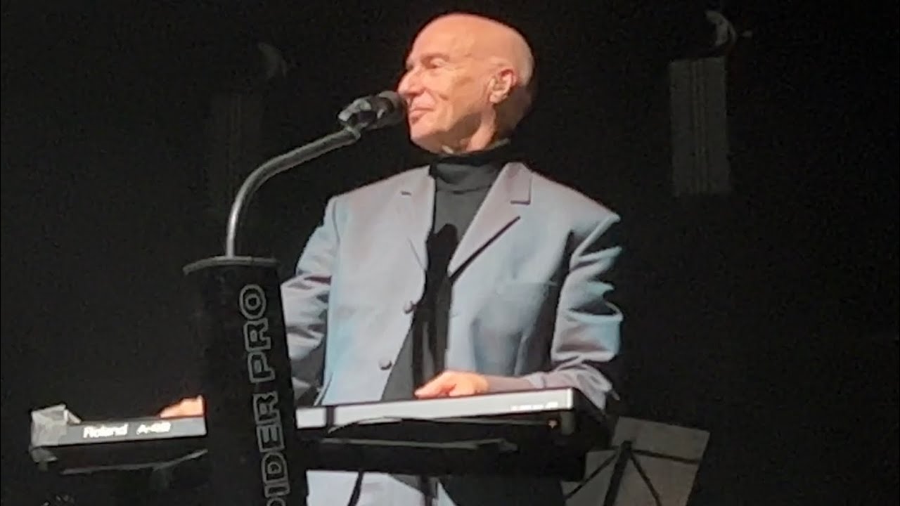 Midge Ure -The Voice ( Live )