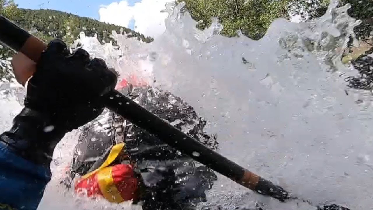 Noguera Pallaresa - Packrafting in June - Alpacka Alpackalypse