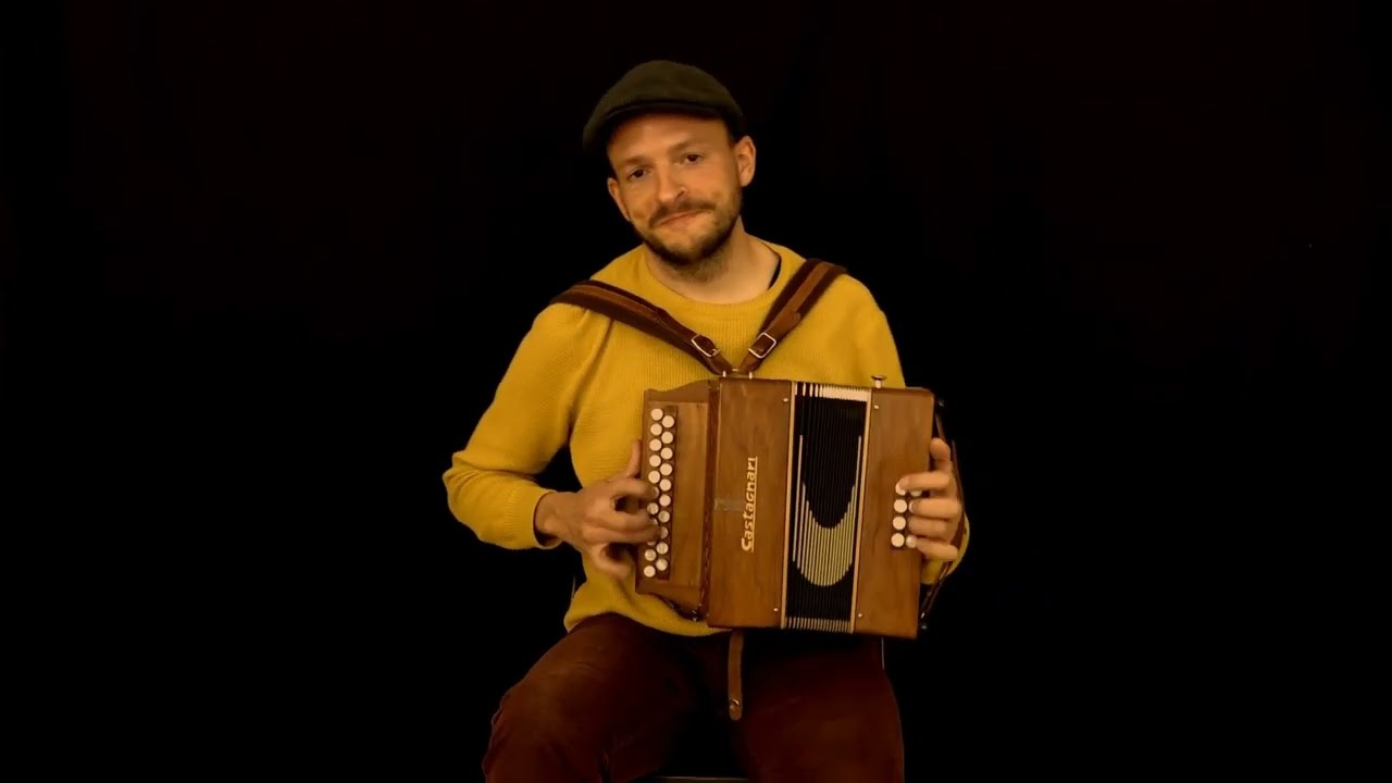 24. Xot...no!!! - scottish (Pere Romaní)