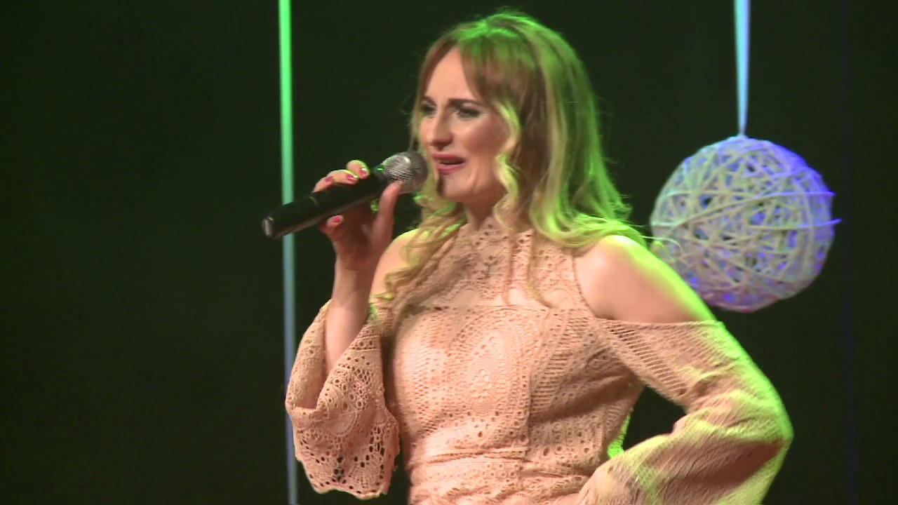 Kasia Piowczyk, Tańczyć chcę - Szlagierowo.pl