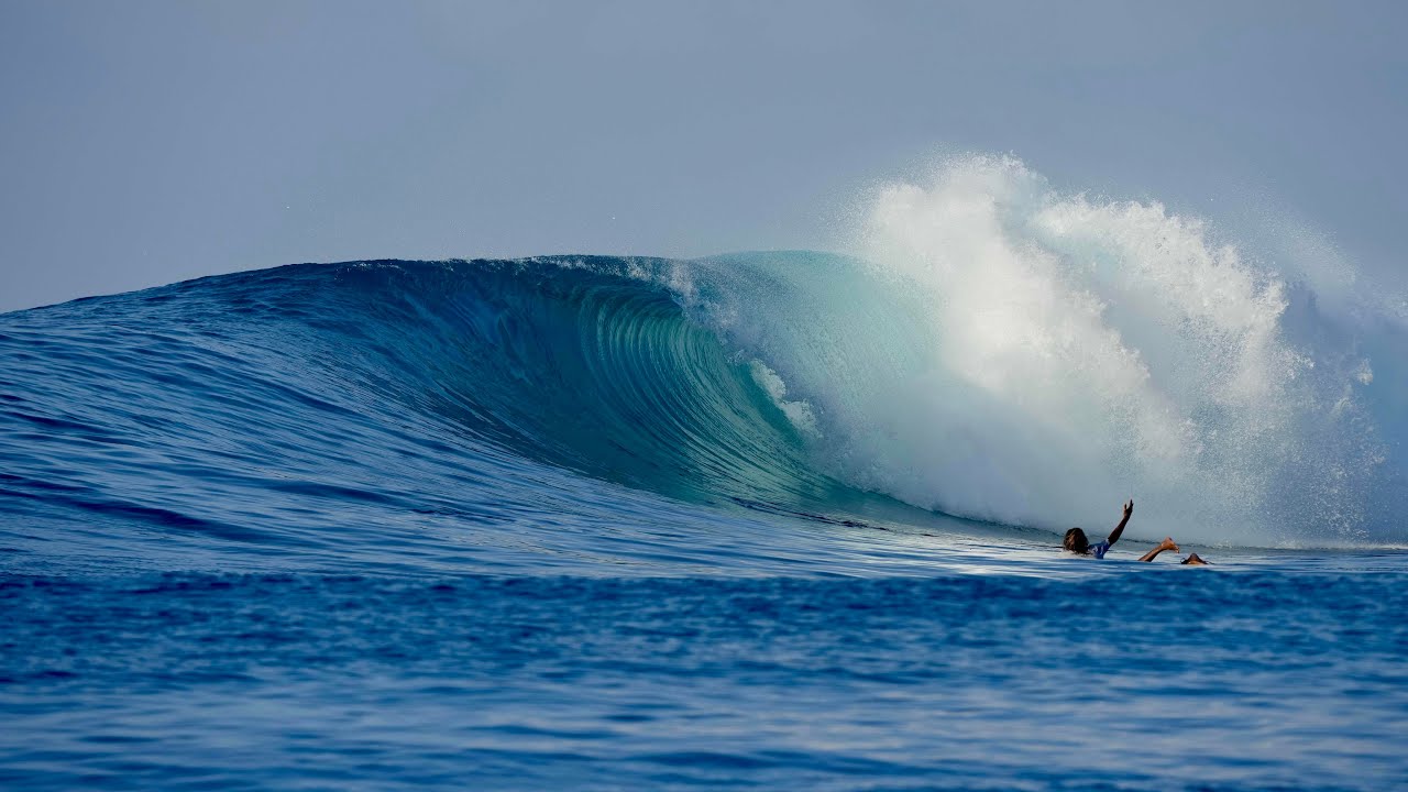 Maldives central atolls boat trip