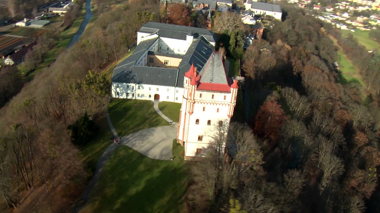 HRADEC NAD MORAVICÍ - zámek