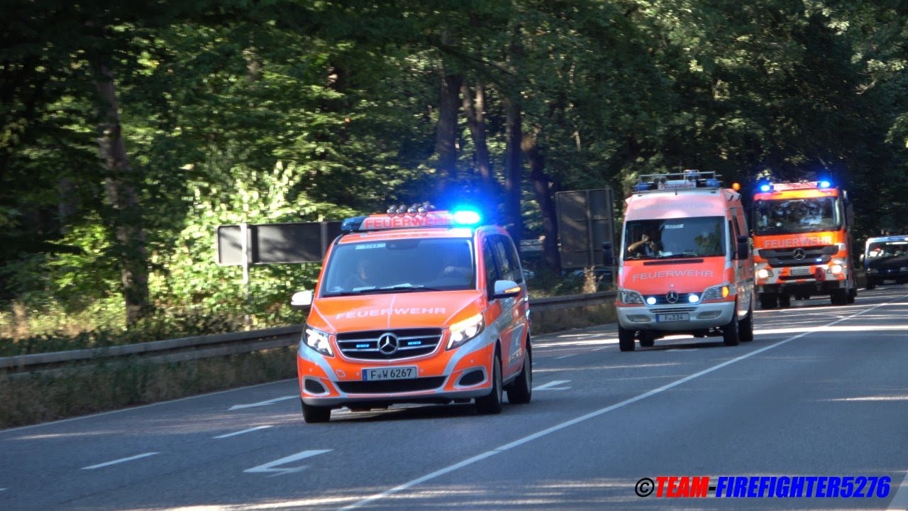 [vermisste Person im Baggersee] Einsatzfahrten zum Wasserrettungseinsatz am Egelsbacher See