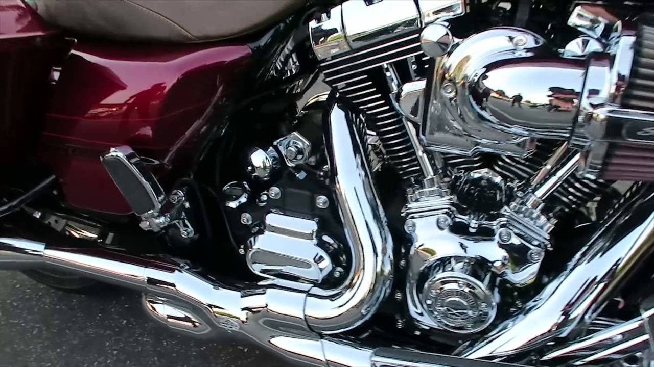 Customized 2016 Road Glide Special Harley-Davidson (FLTRXS)