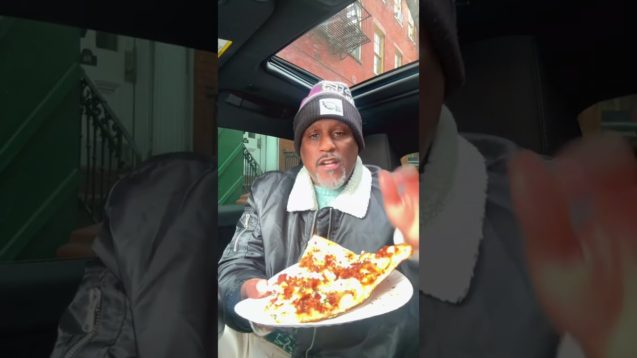 Bleecker Street Pizza In NY Is Not What I Expected!! 