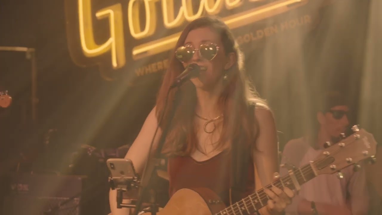Lisa De Novo Band Live at Goldie's
