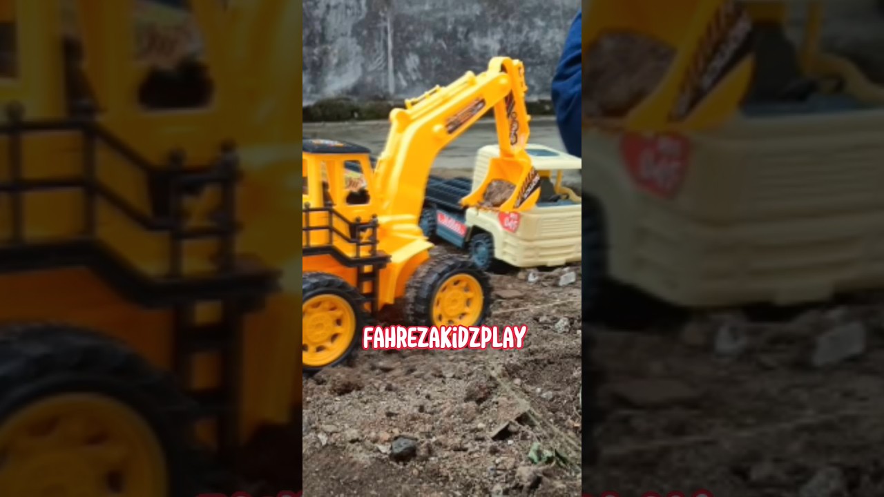 Eskavator Besar Bantu Truk 