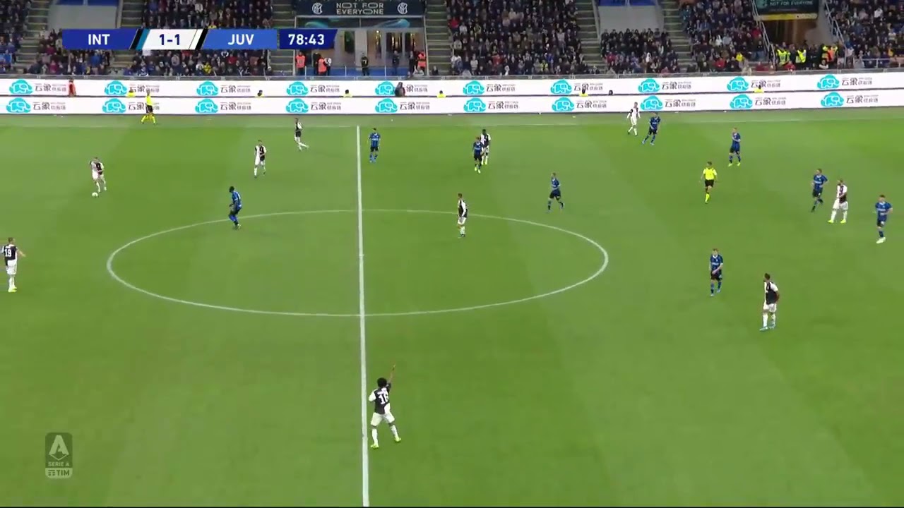 Maurizio Sarri's Juventus - Verticality