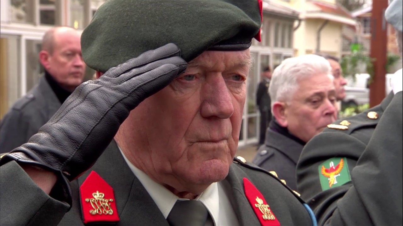 Een laatste groet aan luitenant-generaal Meines
