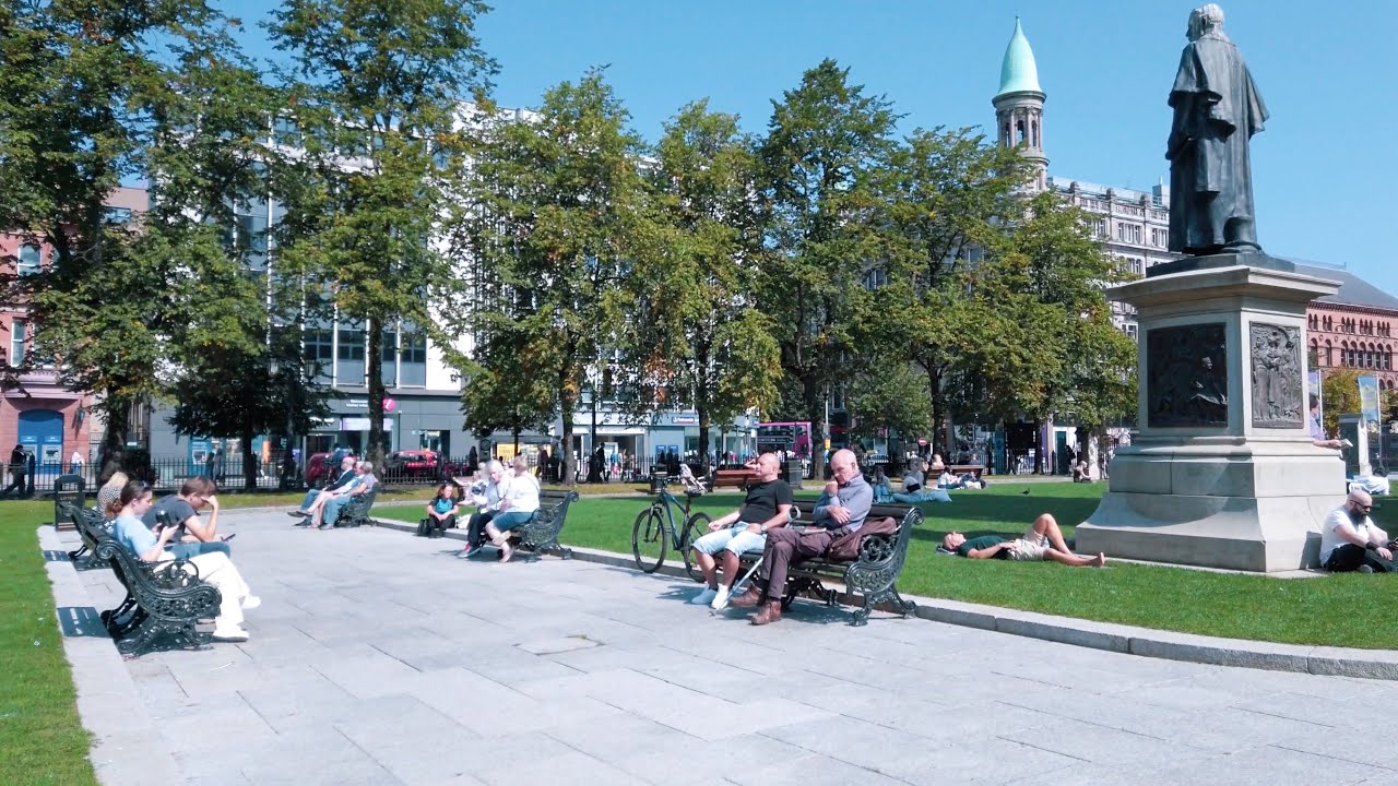 BELFAST CITY CENTER WALK 4K : SUMMER IN THE CITY
