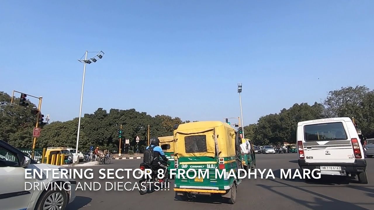 BIG Bungalows, Driving in Sector 8 Chandigarh City, Inner Roads