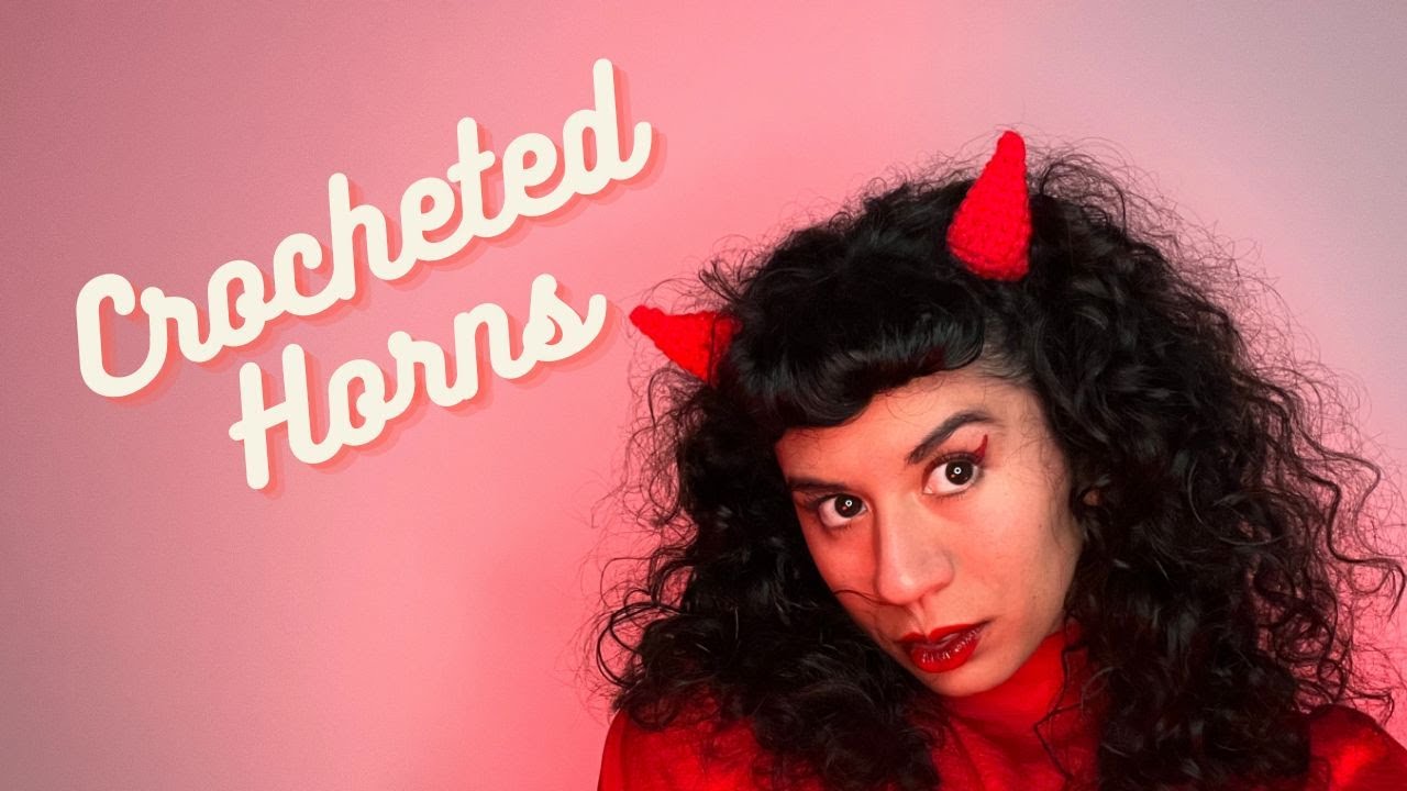 Crocheting horns