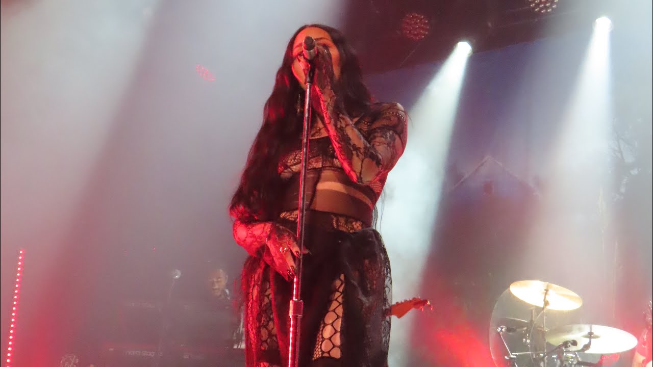 Noah Cyrus - Every Beginning Ends (live at Brooklyn Steel 10/19/22)