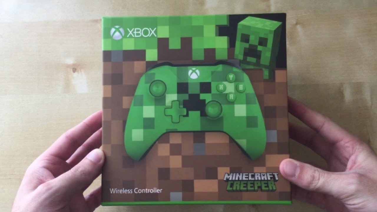 Unboxing Xbox One Minecraft Creeper Controller (UK)