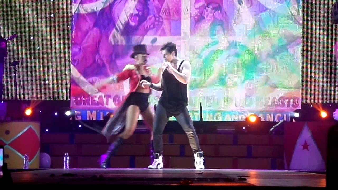 Sakis Rouvas - Thelw na koitaw The Ace of Hearts Tour