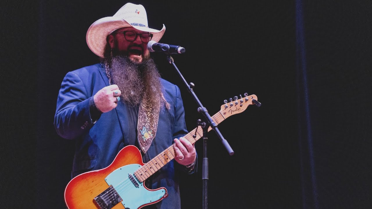 Sundance Head «New Memory of You» вживую на техасской музыкальной сцене