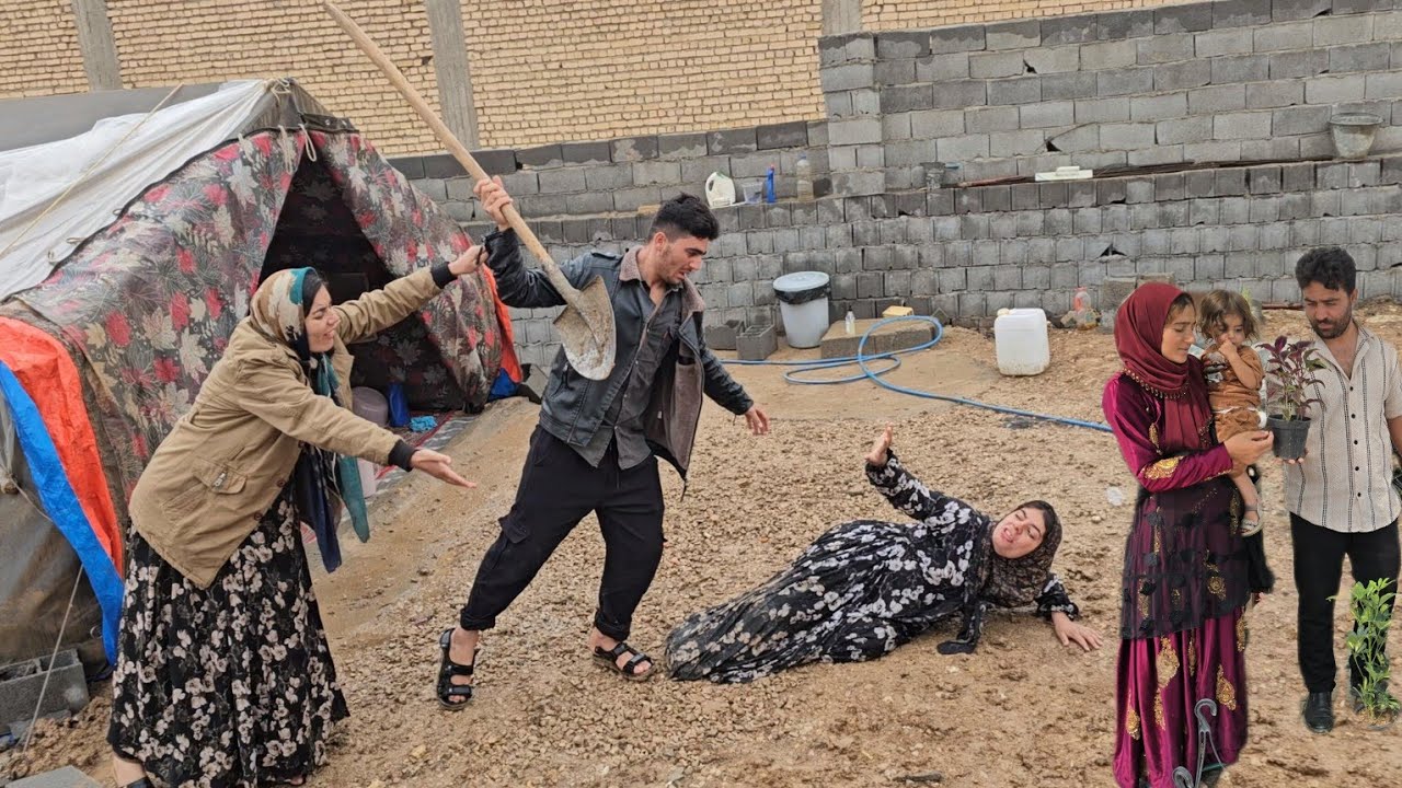 intense tension between Soraya,Amir's second wife, and Ayas because of Fatima's presence in his life