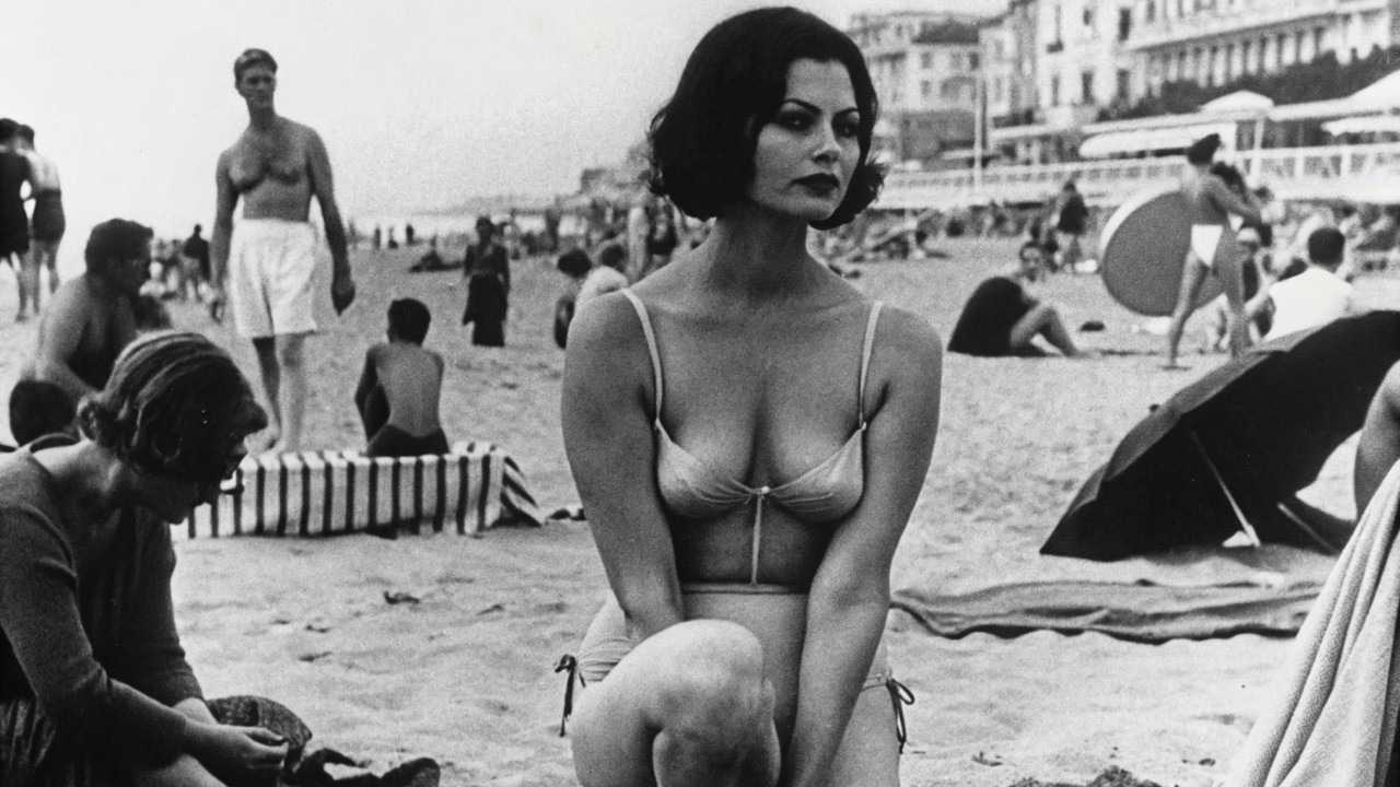 ✨📸 Private  Celebrity Photos Revealed After Decades - Rare Historical Images