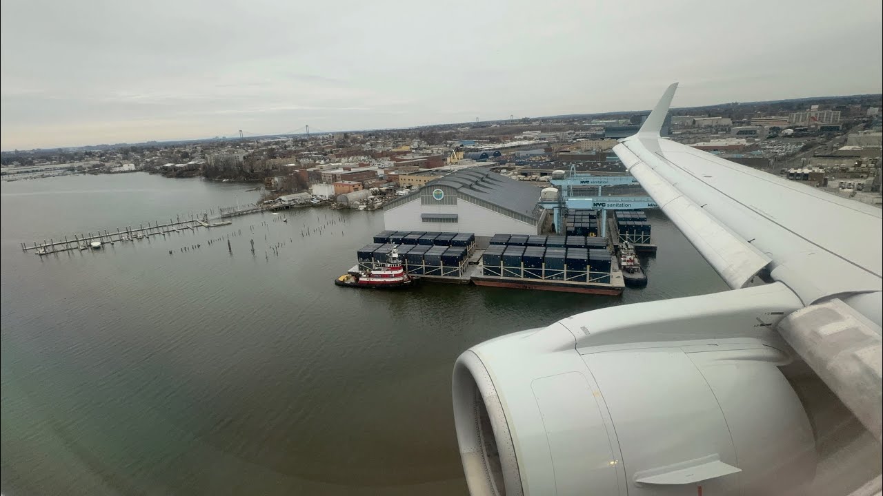 LAGUARDIA Landing! American Eagle E175S Landing in New York LaGuardia (LGA) / RW31 N135HQ