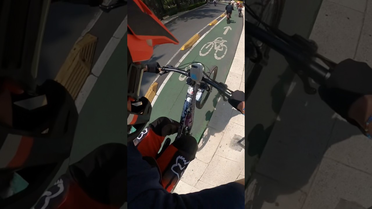 Loqueando por la ciudad #mtb #mtbstreet #mtbmexico #ciclismo #ciclismodemonta&ntilde;a #mexico