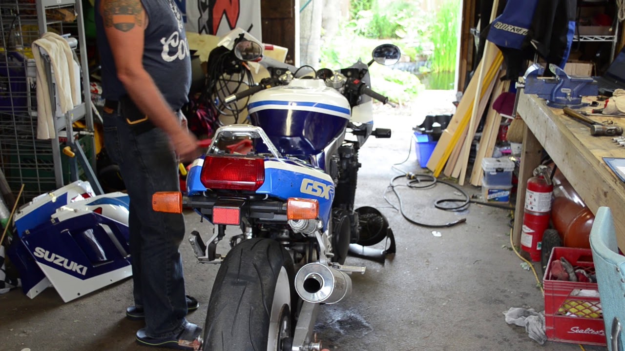 1989 GSXR build update: Carbs and Air Filter
