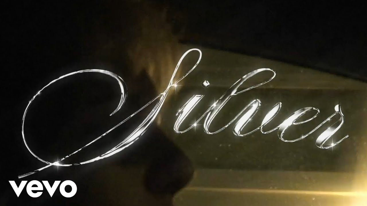 Clara Le Bouar - Silver