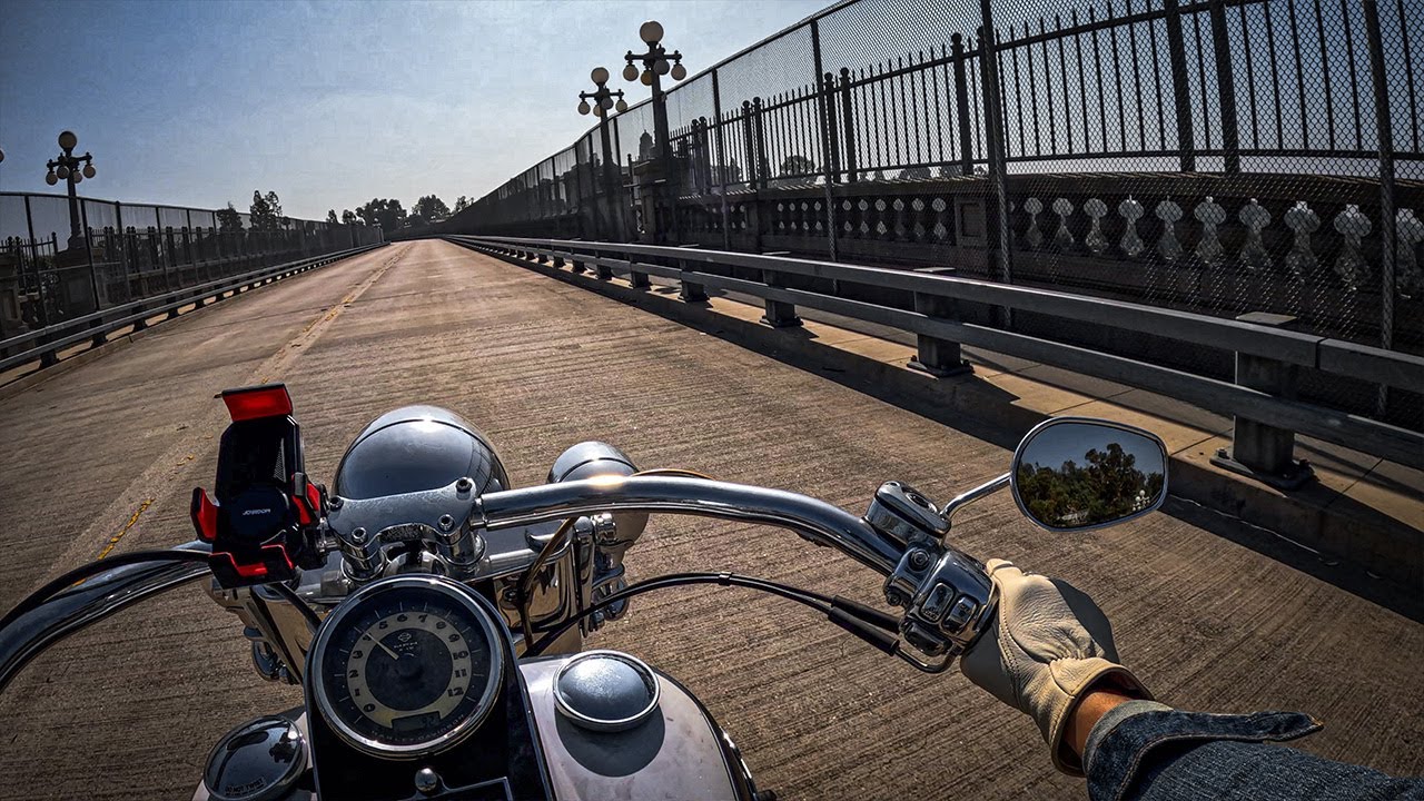 Motorcycle Tour of Downtown Pasadena California! Harley Softail Deluxe