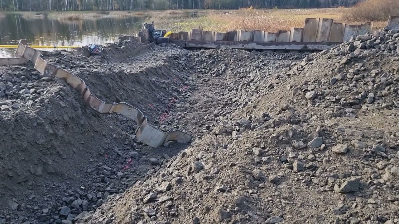 Siltaurakassa valmistellaan työsillan rakentamista ja muutakin tehdään