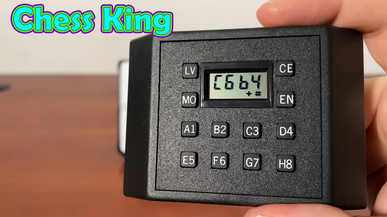 Могучий шахматный король: самый маленький шахматный компьютер? -- Gadgetify