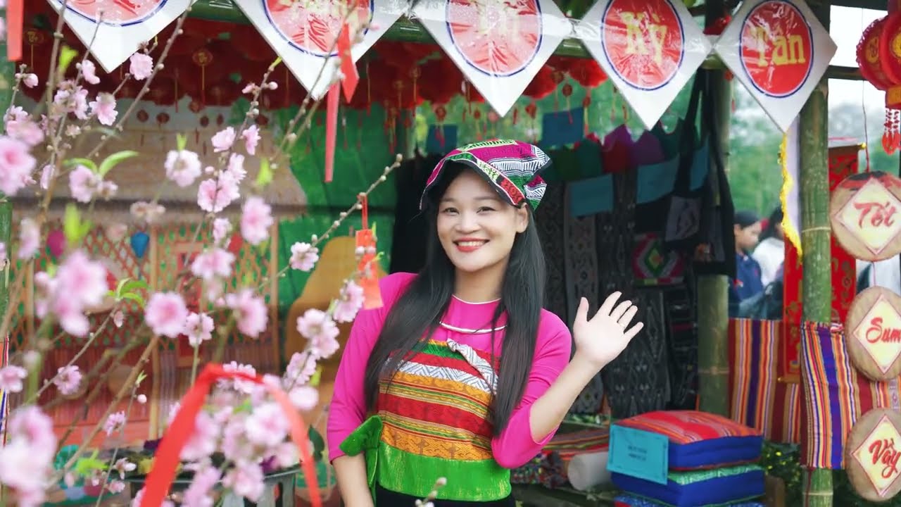 XÃ VĂN NHO TỔ CHỨC NGÀY HỘI XUÂN YÊU THƯƠNG, TẾT SUM VẦY