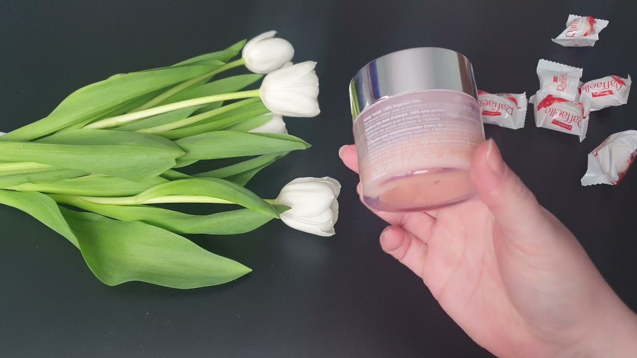 Гель Clinique Moisture Surge - увлажнение для кожи лица на 72 часа подряд + защита от холода и сухос