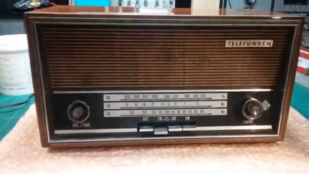 Telefunken Jubilate AM/FM/SW Radio Model 205 - Repair