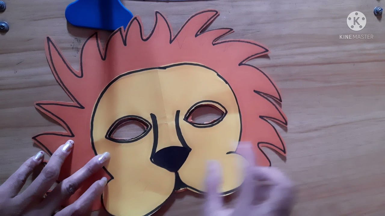 lion  face mask