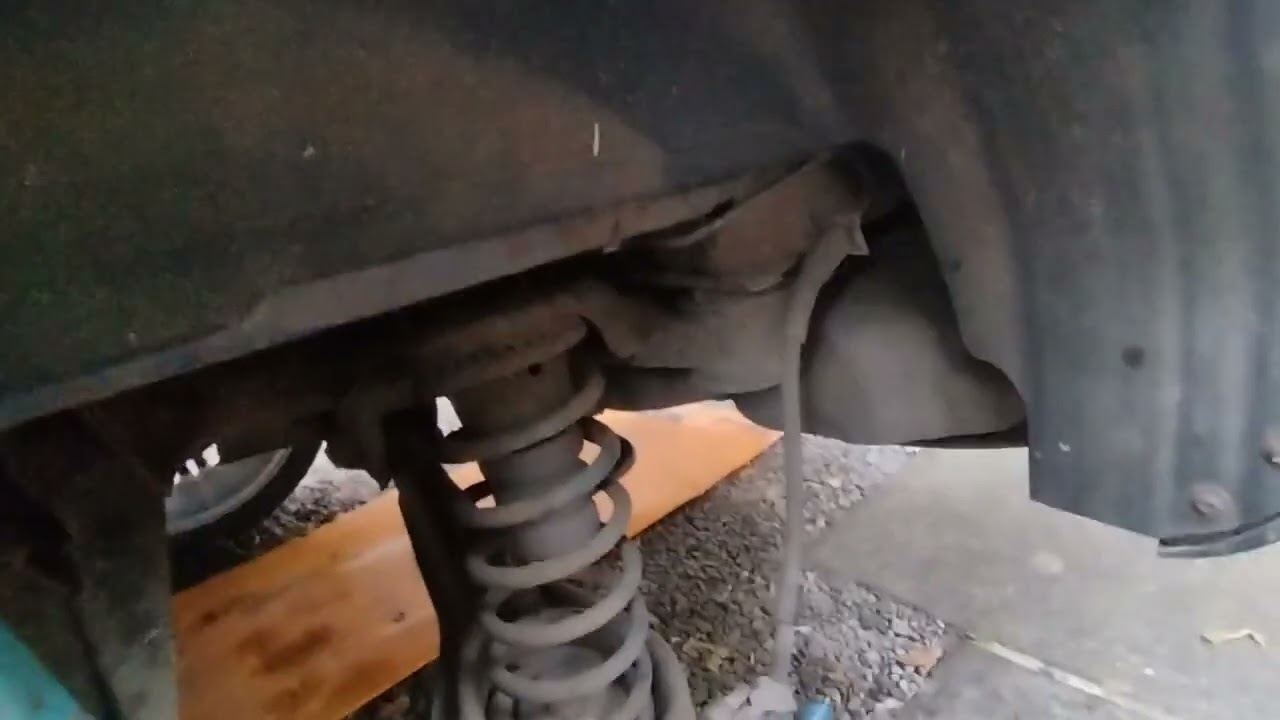 Сайлентблоки заднего продольного рычага Jaguar XTYPE, часть 1