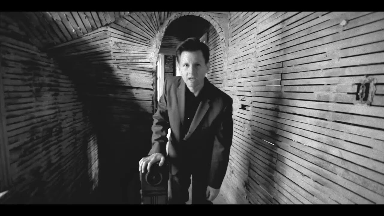 Jake La Botz - Feel No Pain (Official Music Video)