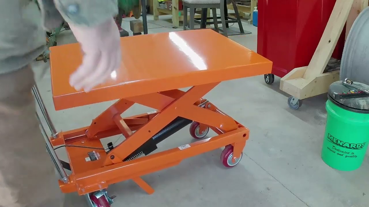Unboxing: Vevor 1100 lb  Hydraulic Lift Table