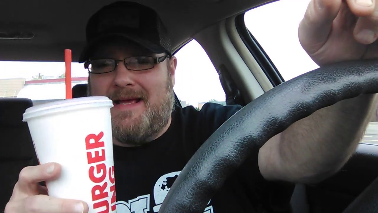 Burger King Just Released Their Frozen Strawberry Lemonade! It's Magical!🍓🍋