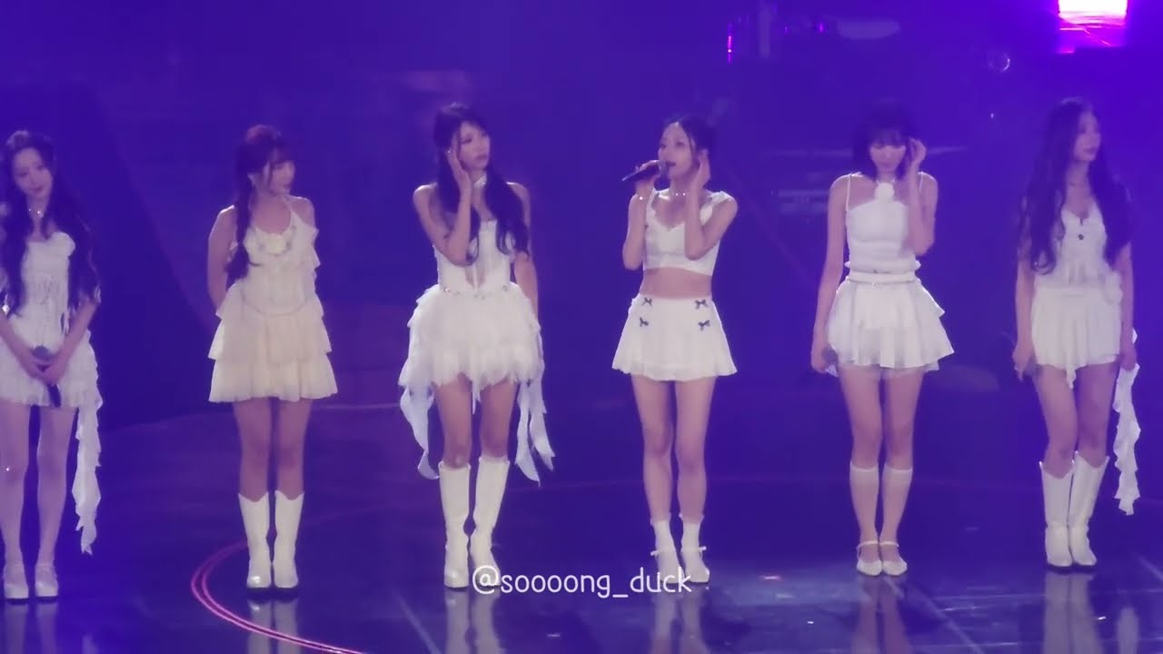 241117 러블리즈 -  Night and Day @러블리즈 10주년 콘서트 : 겨울나라의 러블리즈 4