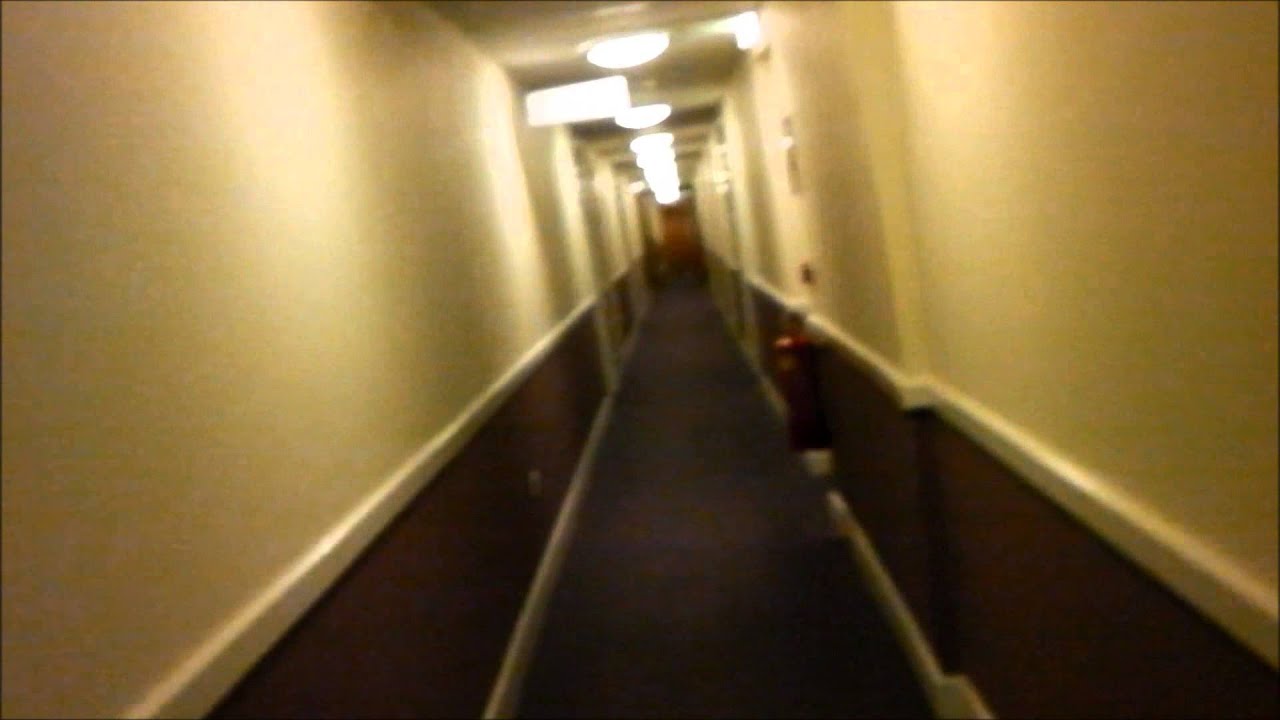 Premier Inn Review in Poole, Dorset at Night (02/11/12)